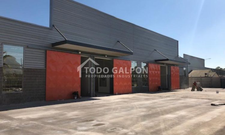 acceso camiones galpon